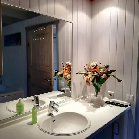 Prázdninový dům Skandinavisches Ferienhaus Am See *